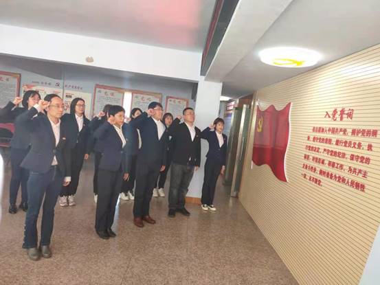 9a665732a4d6c18bd781bf68363094a