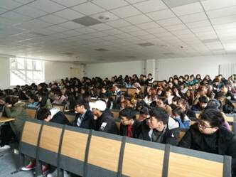 E:\活动照片\2017.10.28 扎根辽宁讲座\IMG_20171028_131816.jpg