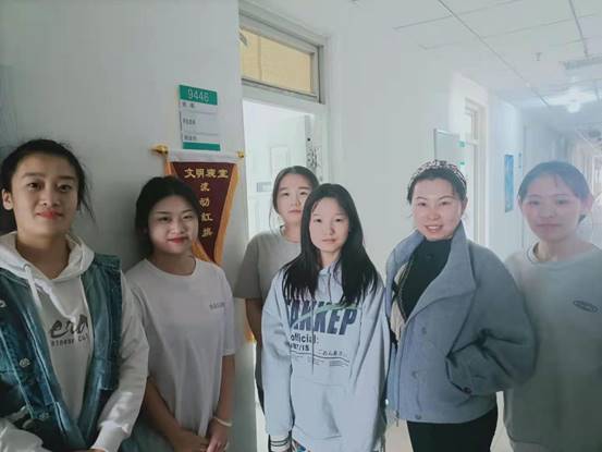 d9fd6cf952db9788014aaa33daa5f35