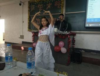 D:\用户目录\Documents\Tencent Files\32371693\Image\C2C\4F4FDF14BADF170A50CD74C5E73ADAC3.jpg